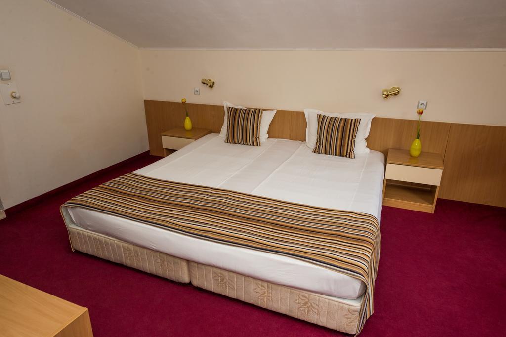 Diva Hotel & Thermal Pool Chiflik Zimmer foto